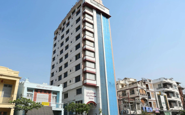 Royal Power Hotel
