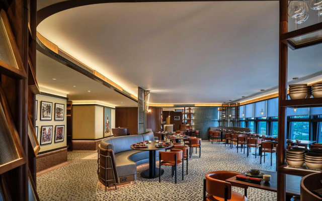 Oasis Aurum 181 Hotel