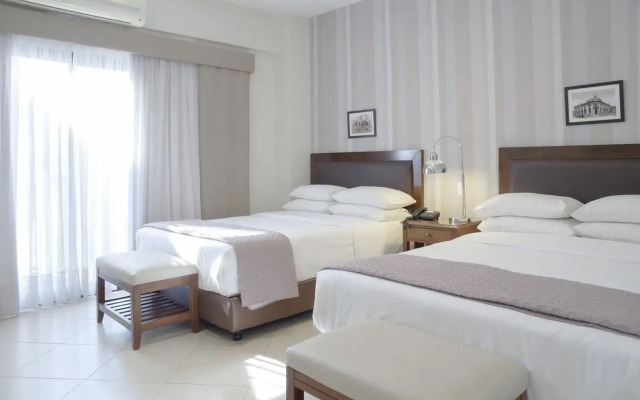 Las Lomas Casa Hotel