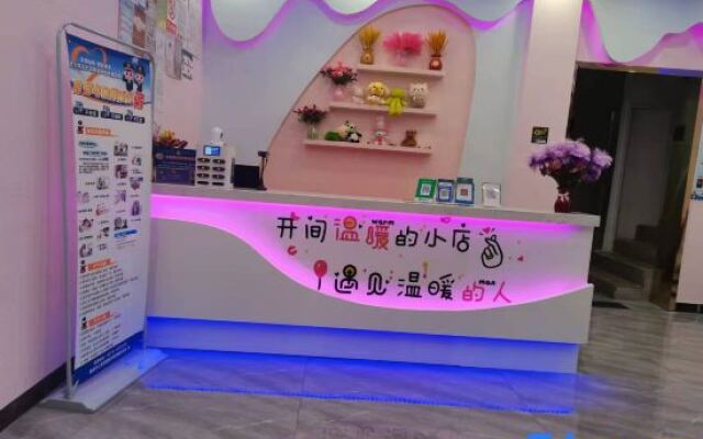 Xindu 1001ye Theme Hotel