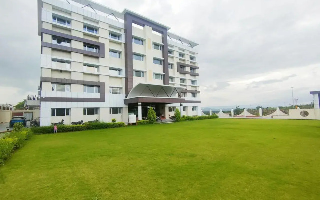 The Sky Imperial  Hotel Gopal Darshan