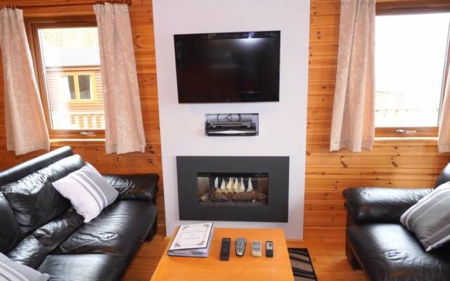Loch Leven Lodge 11