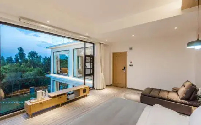 Dali li li wan xiang youth community hostel