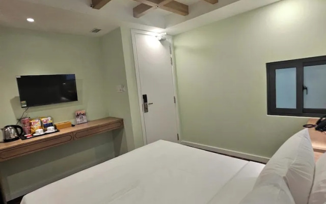 Nicecy Hotel - Truong Quyen