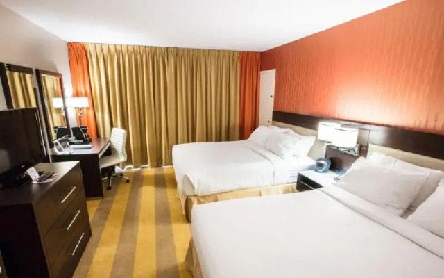 Wyndham Rochester Downtown