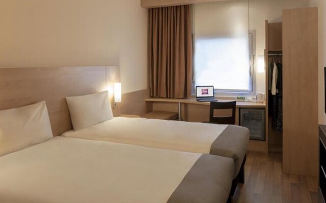 ibis Bursa