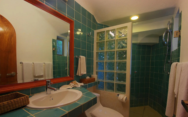 Riviera Maya Suites