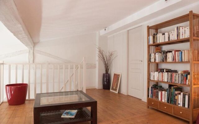 Observance -Nice  duplex apartment historic center