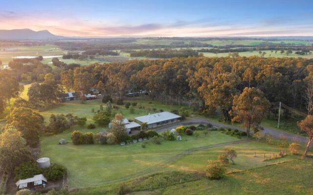 Lovedale Country Views