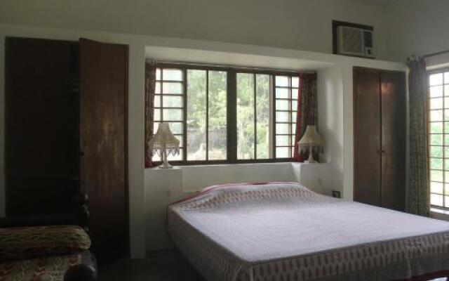 R M Guest House