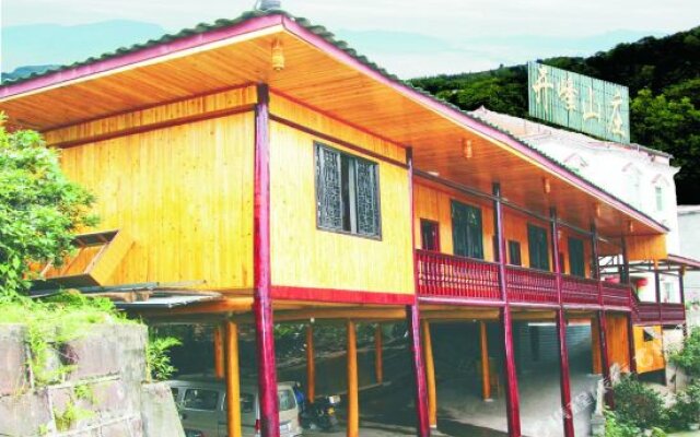 Ya'an Bifengxia Kaifeng Inn