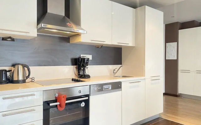 Chic Residence Flat With Central Location In Sisli