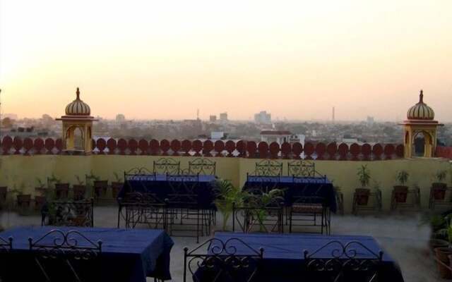 Hotel Baba Haveli