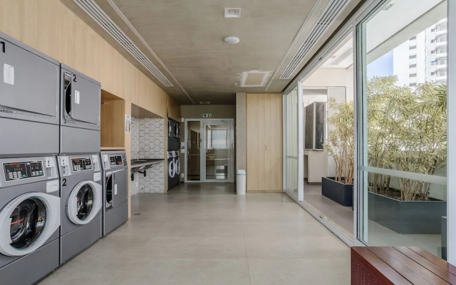 Your Urban Retreat Near the Subway - Iby1613