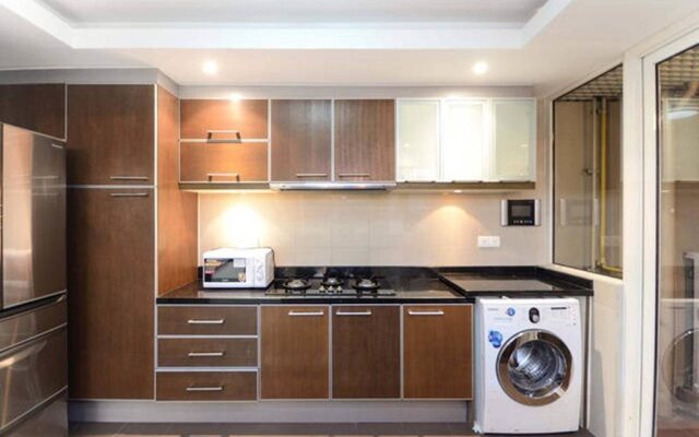 Modern Apartment River View