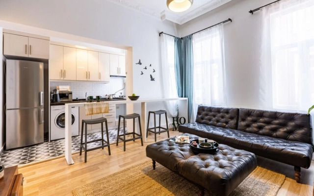 Stylish Flat 5 Min to Taksim Square in Beyoglu