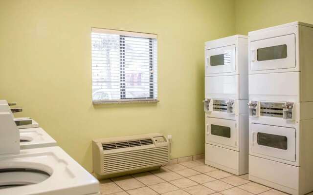 Suburban Studios near Panama City Beach