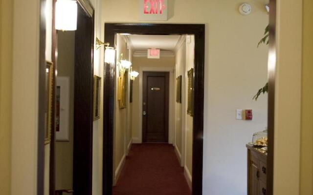 The Belvedere Inn & Restaurant