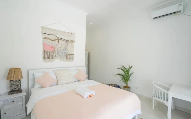Sukacita Hill – Guest Rooms – Pecatu
