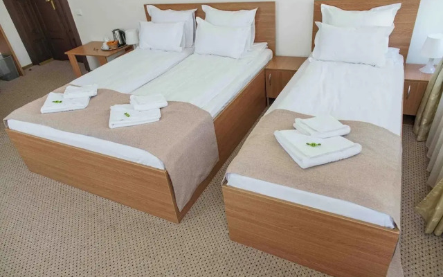 Bucharest Downtown Inn
