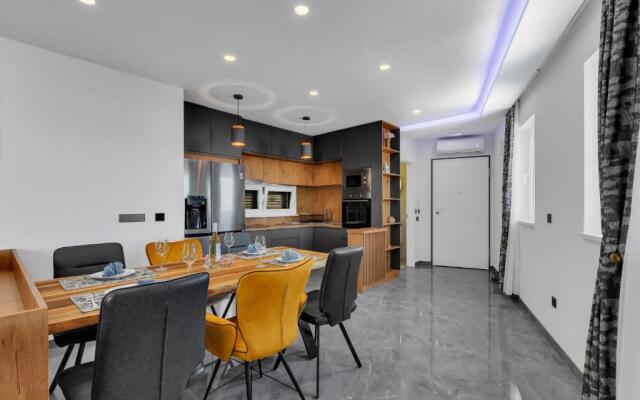 Luxury Apartment Klara