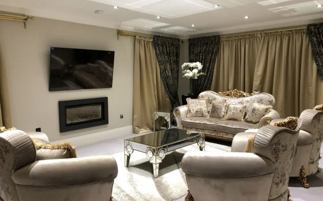 Silverdale House