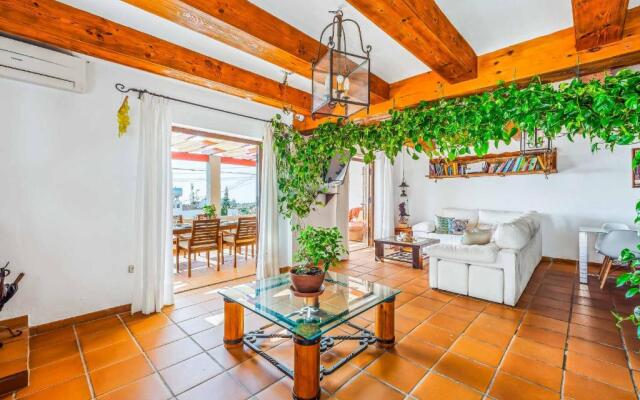 Villa Capistrano