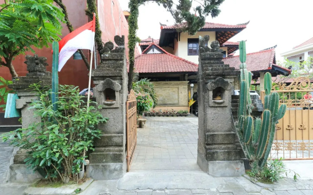 Puri Jayaraja Guest House