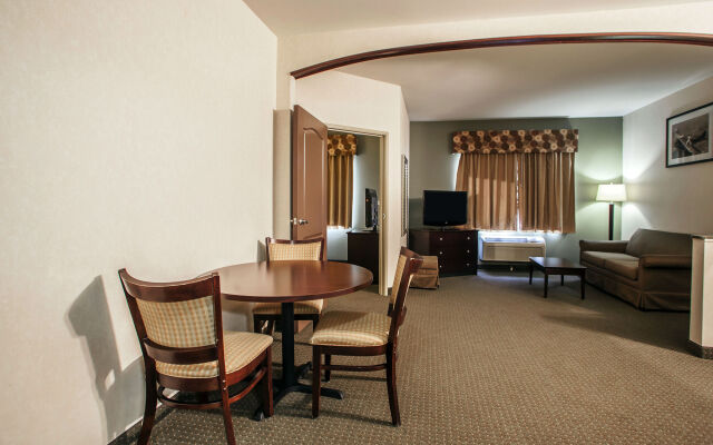 Comfort Suites Elgin