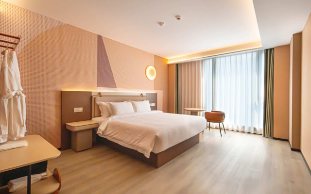 Leston Hotel