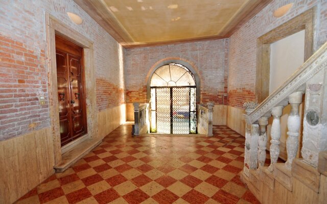 Casa Dei Pittori Venice Apartments