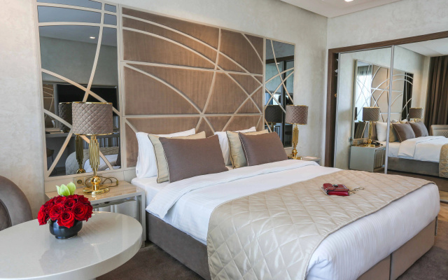 Suite Hotel Casa Diamond - Image 7