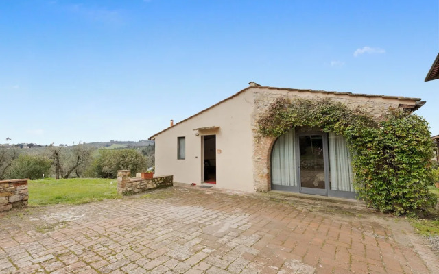 Relaxing Tuscan Countryside Near Florence