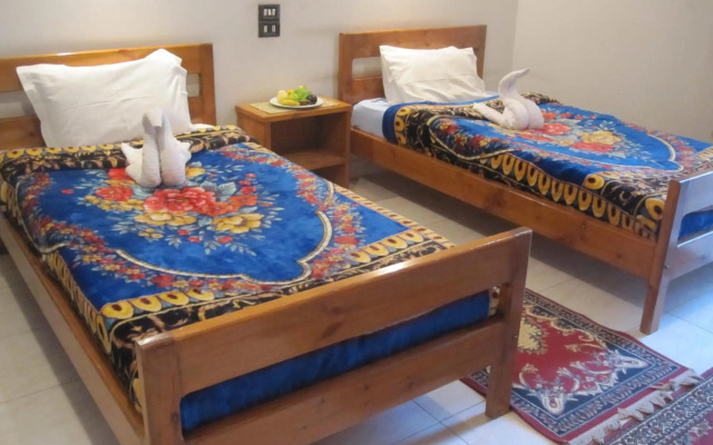 Amon Hotel