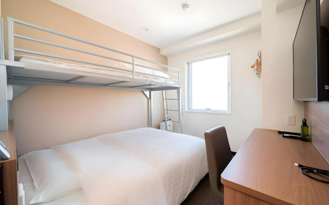 Super Hotel Yamagata Sakuranbo Higashine Ekimae – Guest Rooms – Higashine