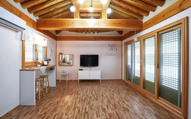 Gyeongju N Hanok Pension