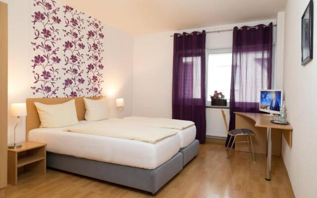 Leuchtners an der Rennbahn