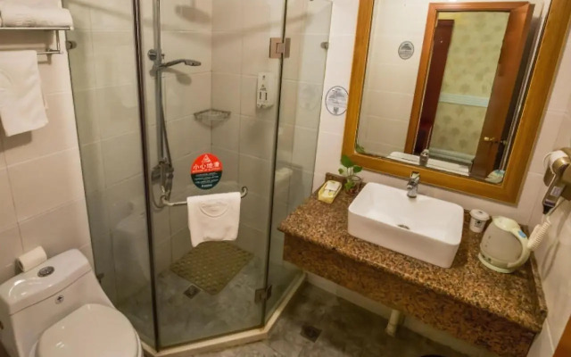 GreenTree Inn Shanghai Chongming Bao Town Express Hotel