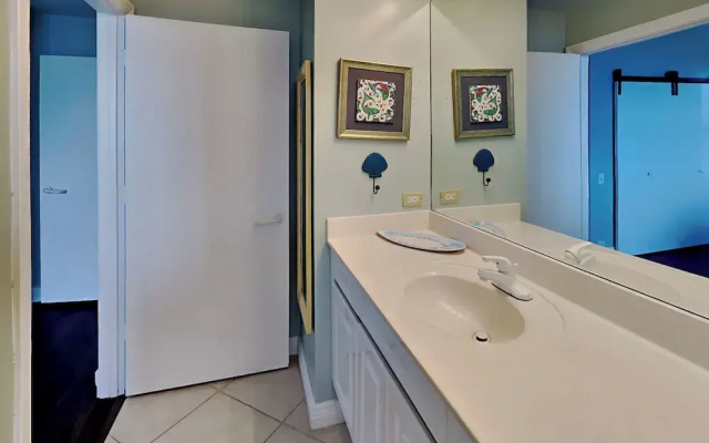 Beach Colony East by Southern Vacation Rentals