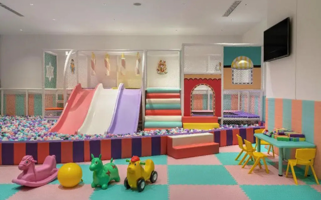 Crowne Plaza Xiamen Jimei by IHG