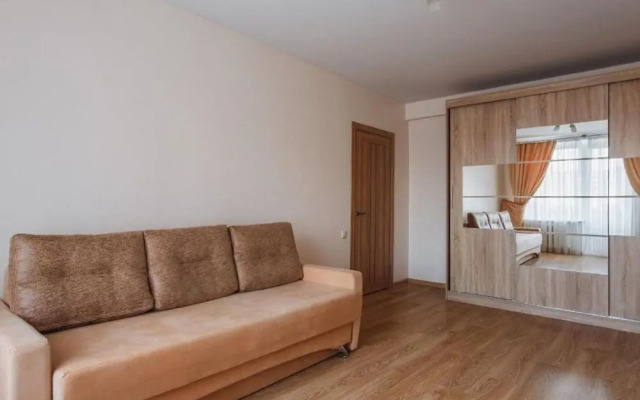 Apartment on Rezervniy Proyezd 2