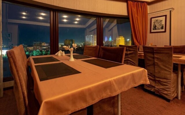 Apartment hotel Diplomat Suites