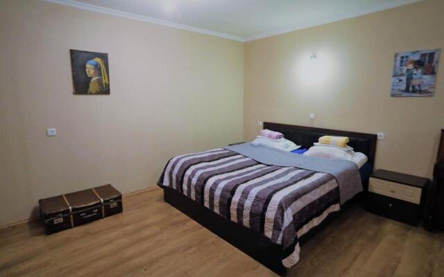 Nana's cozy and affordable home