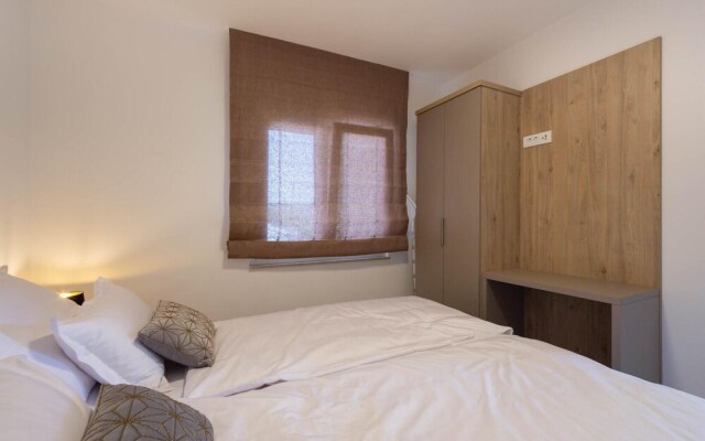 Stunning Home in Srinjine With 3 Bedrooms, Wifi and Outdoor Swimming Pool
