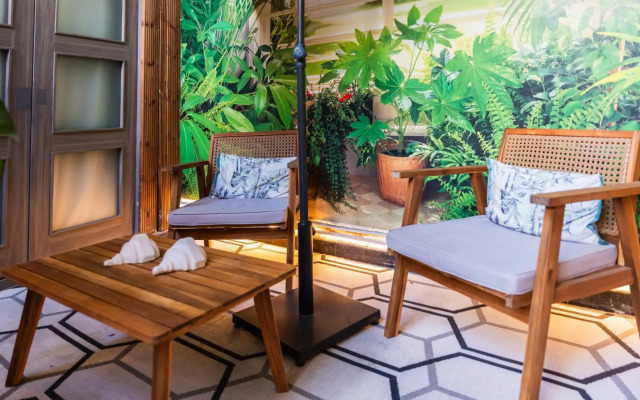 Natura Life Gran Via Hotel