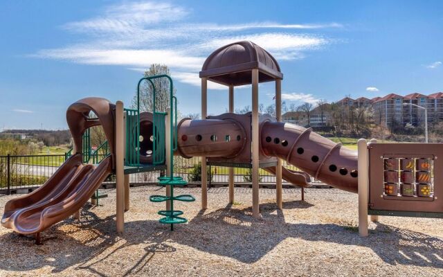 Reunion Lodges at Thousand Hills