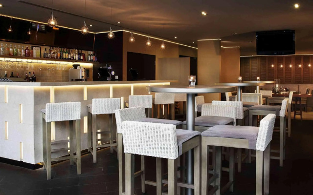 Grand Mercure Singapore Roxy