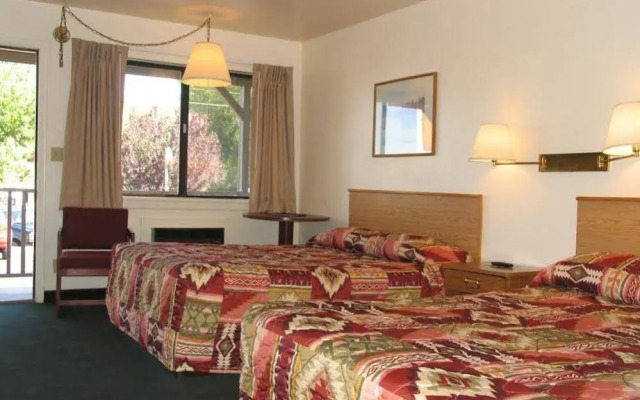 The Virginian Motel