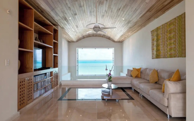 Villa Punta Sam Cancun Beachfront Luxury