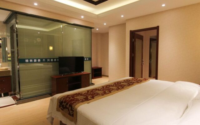 GreenTree Inn JiangSu ZHenjiang Jurong Yalong Hotel